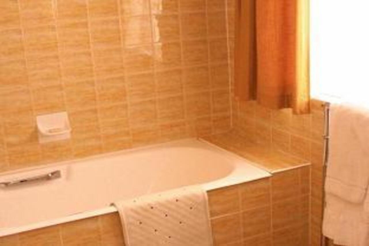 Stafford Hotel Saint Helier Екстер'єр фото
